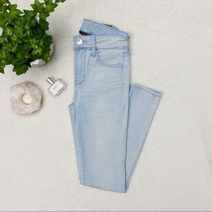 🌿 AE Light-Wash Hi-Rise Jegging 🌿